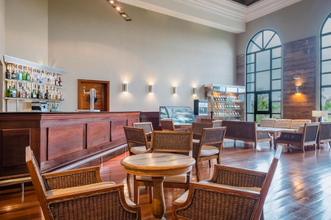 Resort Iberostar Waves Bahia 5*